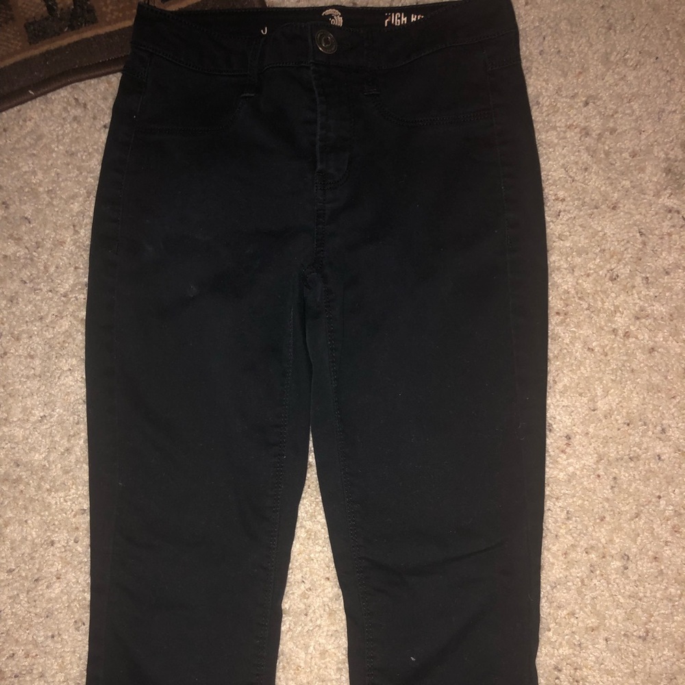 Perfect Black High Rise Jeans!!